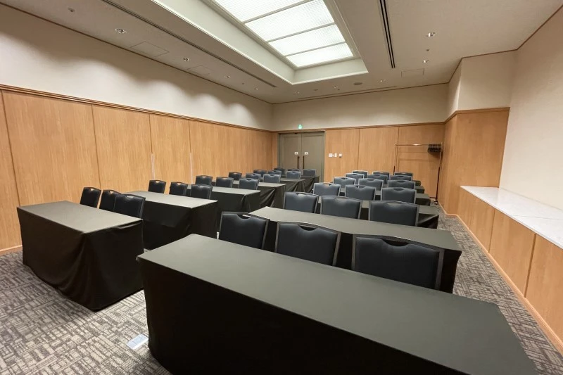 TKPガーデンシティ大阪OAPタワー ハナモモ