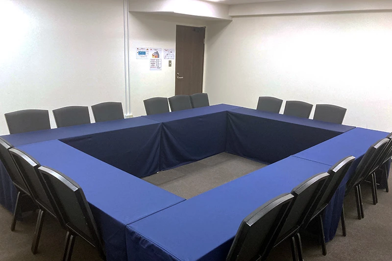 TKP新大阪ビジネスセンター ミーティングルーム3F