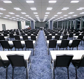 TKPガーデンシティPREMIUM京橋 ホール22A+22B