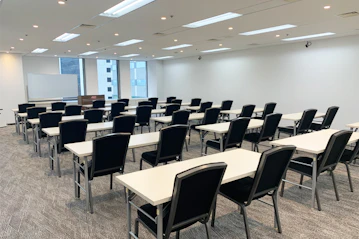 TKP新橋カンファレンスセンター カンファレンスルーム10D