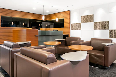 リージャス 横浜スカイビルビジネスセンター 会議室