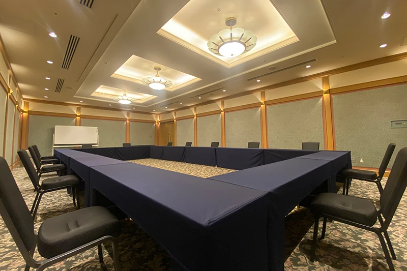 TKPガーデンシティ千葉 4F ラルゴ