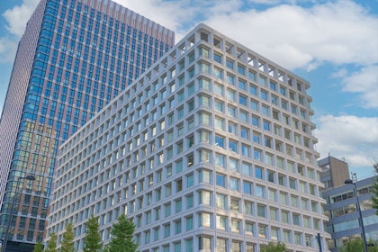 コンファレンススクエアエムプラス