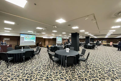 試食会会場風景