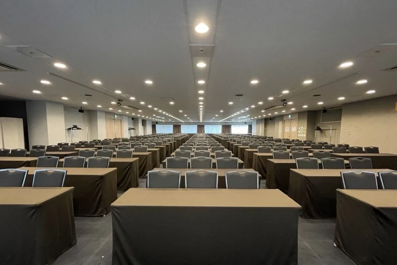 TKPガーデンシティ大阪梅田 会議室