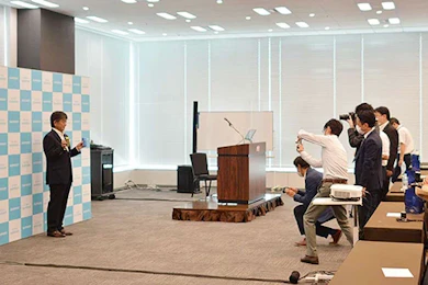 リアル＆オンラインハイブリッド記者発表会