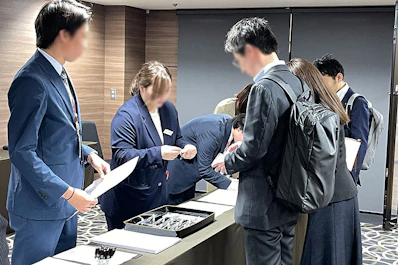 来場受付の様子