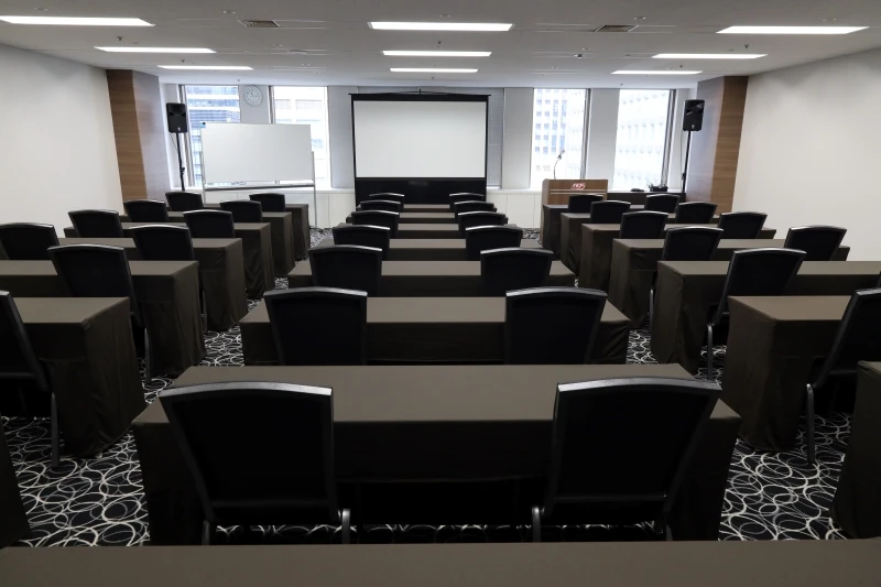TKP新橋カンファレンスセンター カンファレンスルーム15B