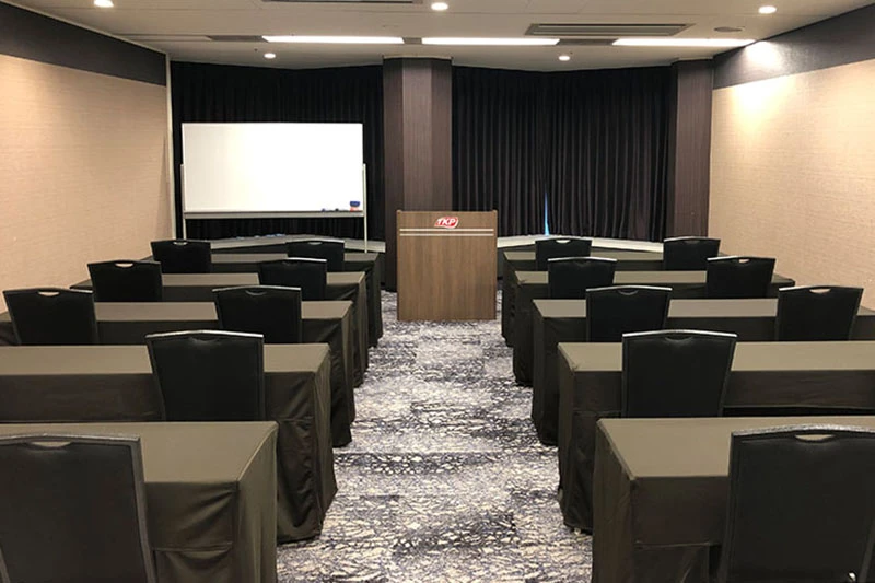 TKPガーデンシティPREMIUM心斎橋 カンファレンスルーム4A