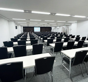 TKP大阪梅田カンファレンスセンター ホール11A