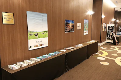 入口（展示コーナー）