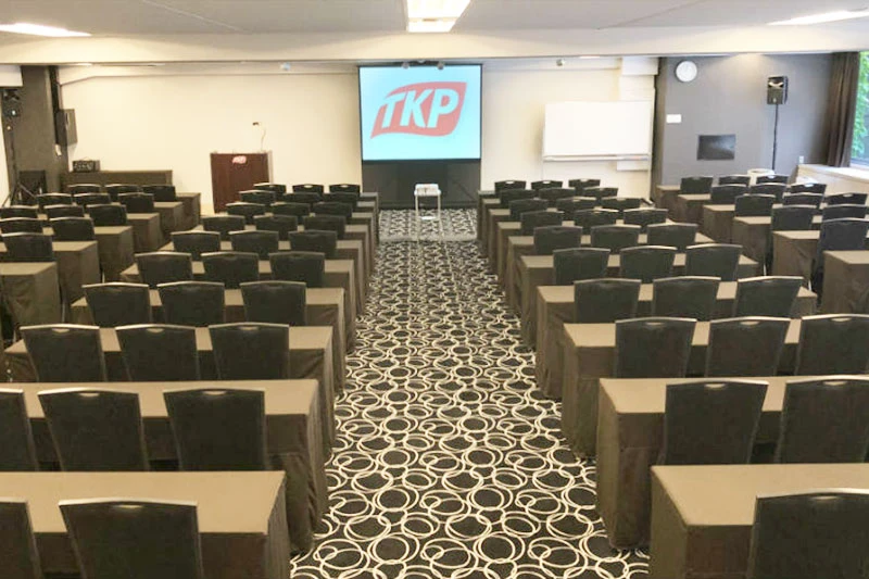 TKP市ヶ谷カンファレンスセンター 【3F】ホール3A