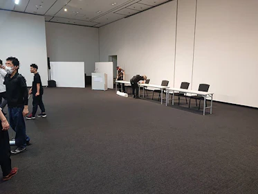 https://www.kashikaigishitsu.net/assets/dafe7aa892a24c93965c1d4a581ad23f/3eac742942d74a548bf68601f1b5f69a/hall-cirq-shinjuku-case_press_conference_5.jpg