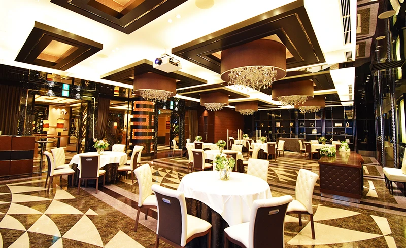 CIRQ(シルク)堂島 ザ ペントハウススイート