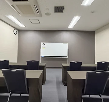 TKP大宮駅西口カンファレンスセンター 【5階】ミーティングルーム5B
