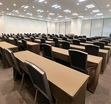 TKPガーデンシティPREMIUM横浜駅新高島 ホール2B