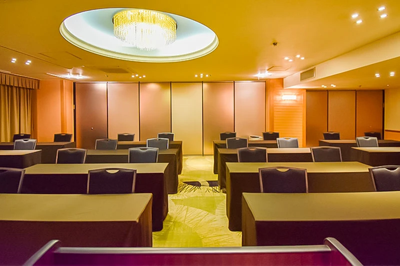 TKPガーデンシティ京都タワーホテル 9F:紫峰