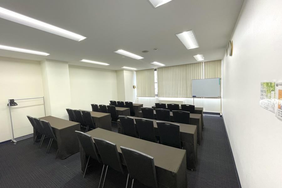 TKP横浜会議室(旧:TKP横浜ビジネスセンター) ミーティングルーム7D