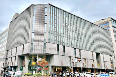 リージャス 京都四条烏丸センター 外観