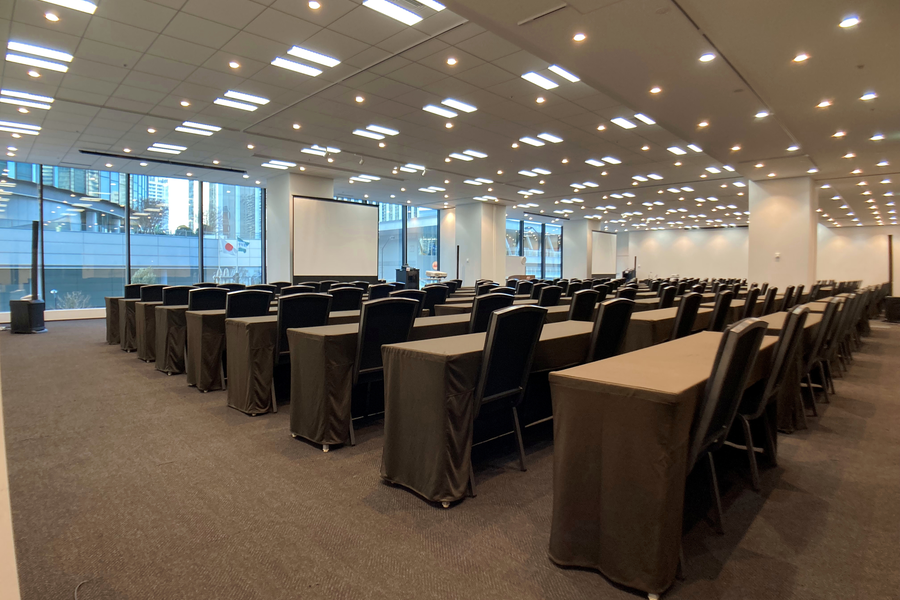 TKPガーデンシティPREMIUM横浜駅新高島 ホール2B+C