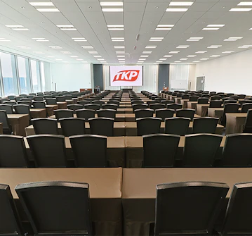 TKPガーデンシティPREMIUM京橋 ホール22B