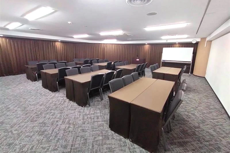 TKP東京駅カンファレンスセンター カンファレンスルーム2B