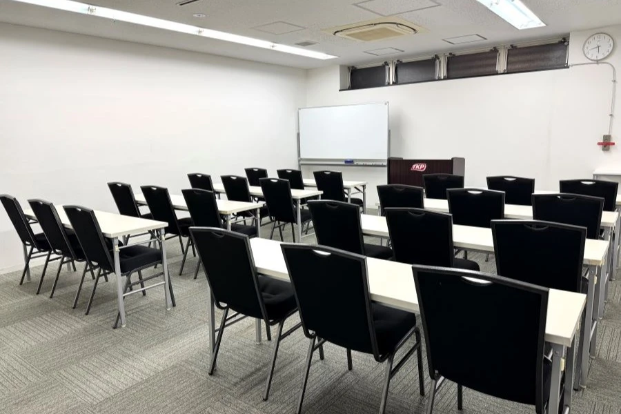 TKP神田ビジネスセンター カンファレンスルーム702