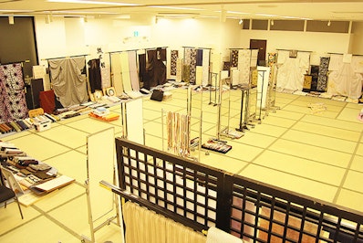 展示商談会