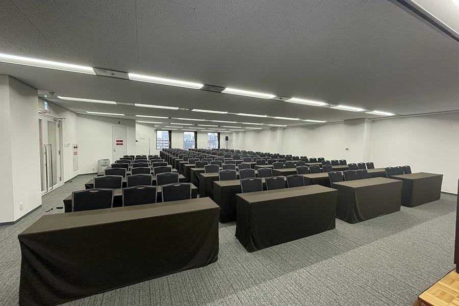 TKP大阪梅田カンファレンスセンター ホール11A