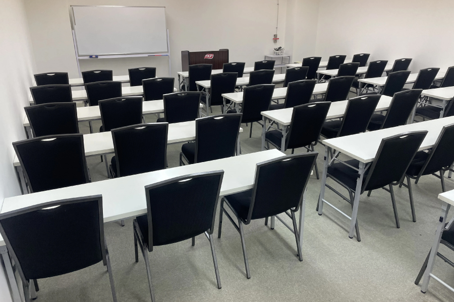 TKP神田ビジネスセンター カンファレンスルーム603