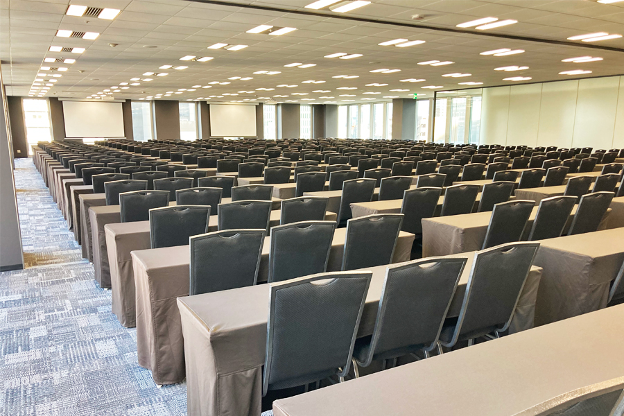 TKPガーデンシティPREMIUM大阪梅田新道 ホール11E