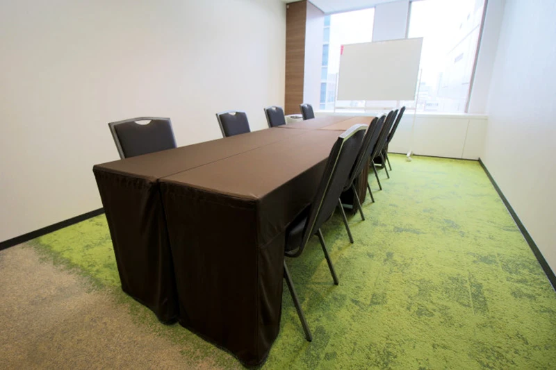 TKP新橋カンファレンスセンター ミーティングルーム13V