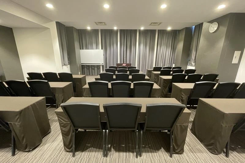 TKPガーデンシティPREMIUM横浜西口 カンファレンスルーム8A