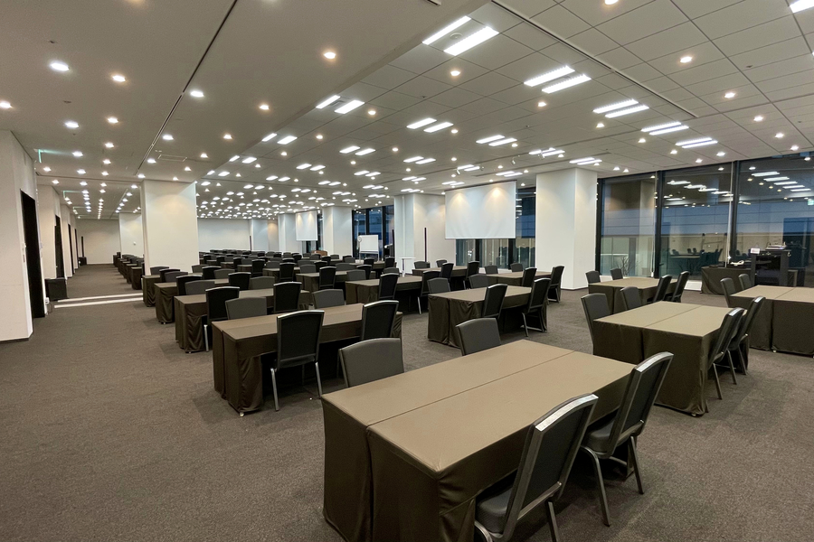TKPガーデンシティPREMIUM横浜駅新高島 ホール2A+B