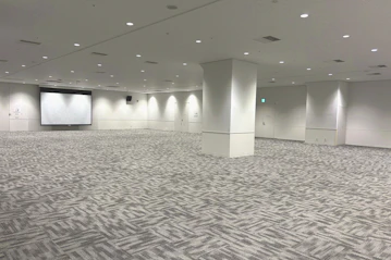 TKP横浜駅西口タカシマヤローズホール ホールB-1