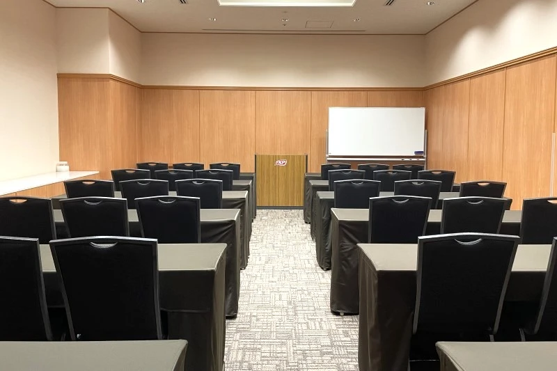 TKPガーデンシティ大阪OAPタワー ハナモモ