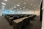 TKPガーデンシティPREMIUM横浜駅新高島 会議室