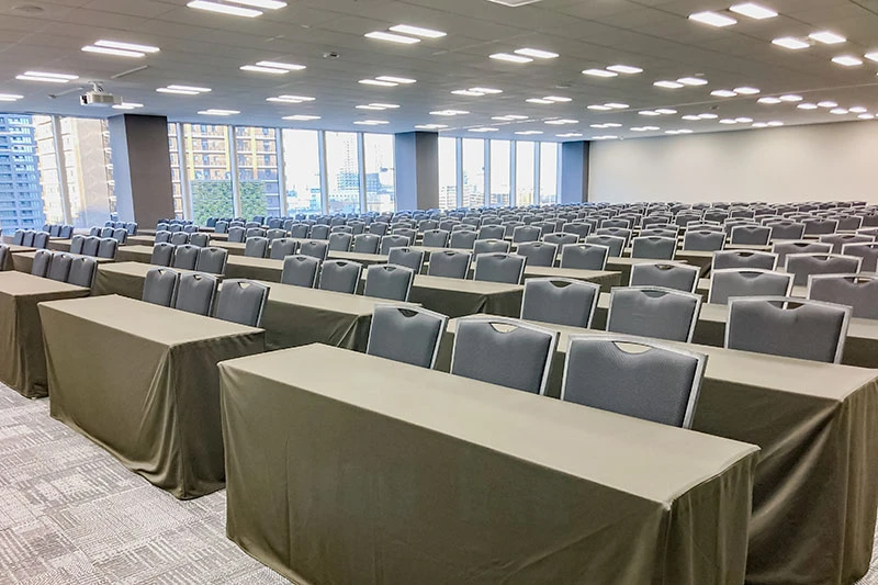 TKPガーデンシティPREMIUM大阪梅田新道 ホール11D