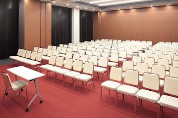 TKP神保町出版クラブホール・会議室 B+C