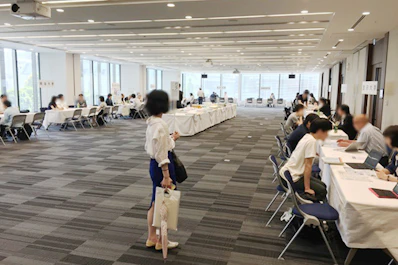 https://www.kashikaigishitsu.net/assets/dafe7aa892a24c93965c1d4a581ad23f/9b3eae24d1f54472b65e8eed245abe94/gc-ochanomizu-2017_lecture01_7.jpg