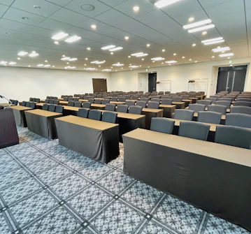 TKPガーデンシティPREMIUM名古屋駅前 ホール3A