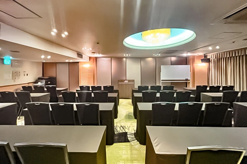 TKPガーデンシティ京都タワーホテル 9F:紫峰