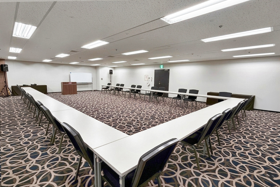 TKP新橋カンファレンスセンター カンファレンスルーム13N