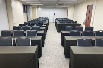 TKP名古屋伏見ビジネスセンター 会議室3A+会議室3B