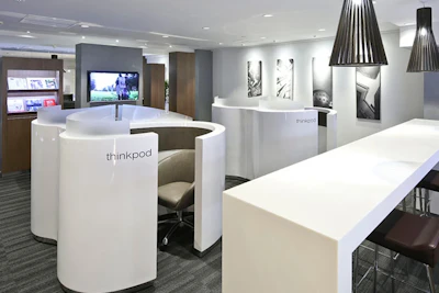 リージャス 六本木駅前ビジネスセンター 仕事スペース