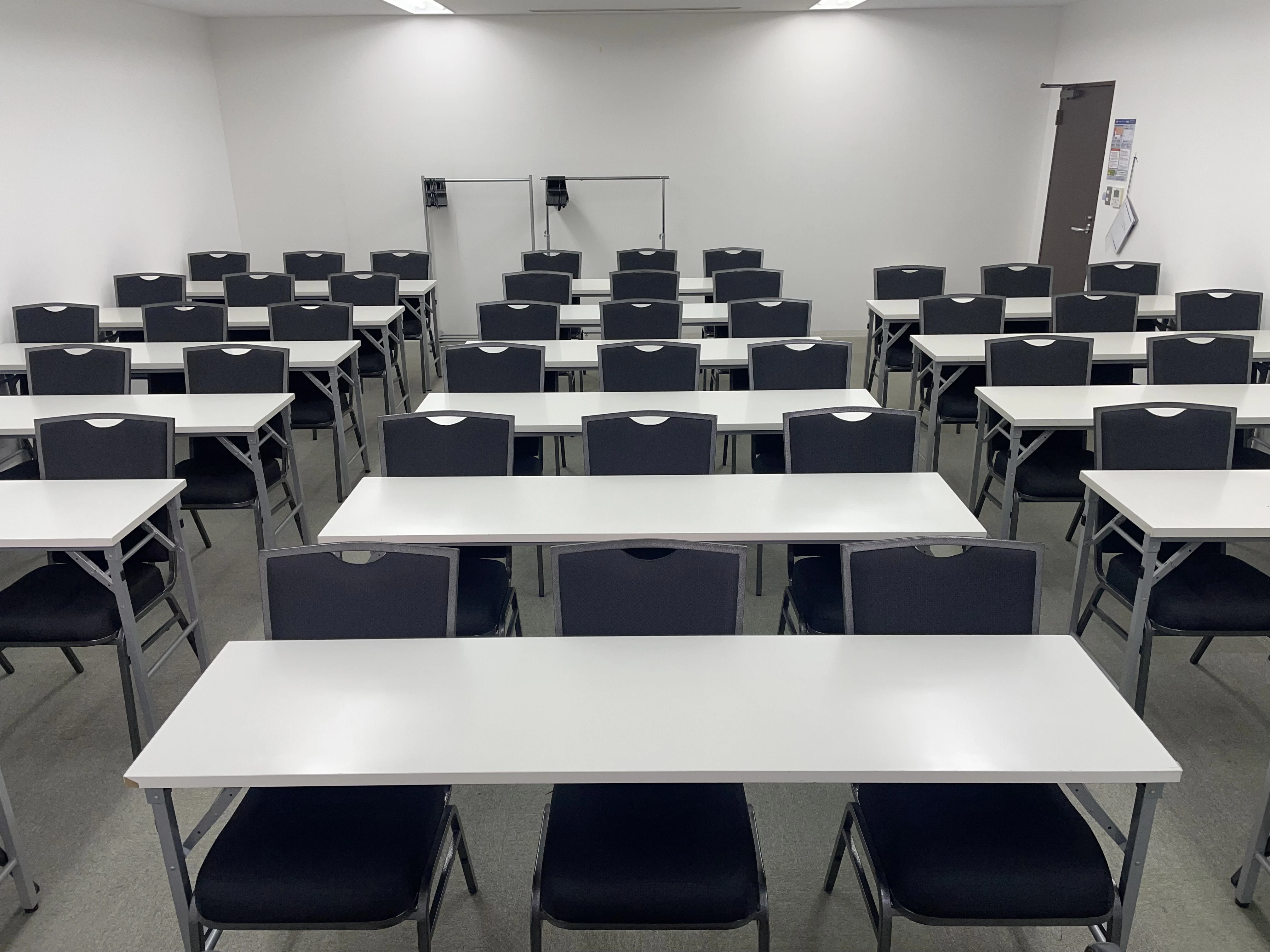 TKP神田ビジネスセンター カンファレンスルーム603