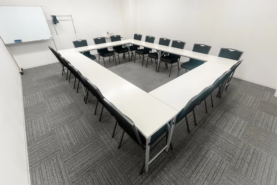 TKP神田ビジネスセンター ミーティングルーム803