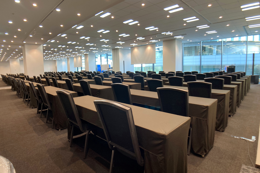 TKPガーデンシティPREMIUM横浜駅新高島 ホール2A+B