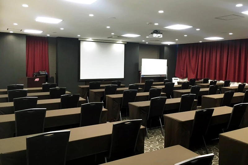 TKPガーデンシティ博多新幹線口 3-A