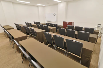 TKP田町カンファレンスセンター カンファレンスルームB1C